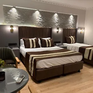blue-istanbul-hotel-taksim.istanbul-turkeyhotels.com/