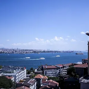 cihangir-ceylan-suite-hotel.istanbul-turkeyhotels.com/